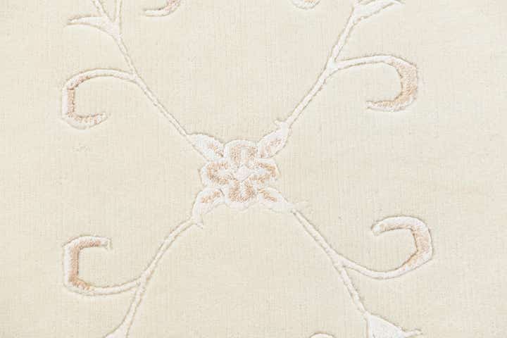 5' 7 x 8' Hand Knotted Darya Wool Rug