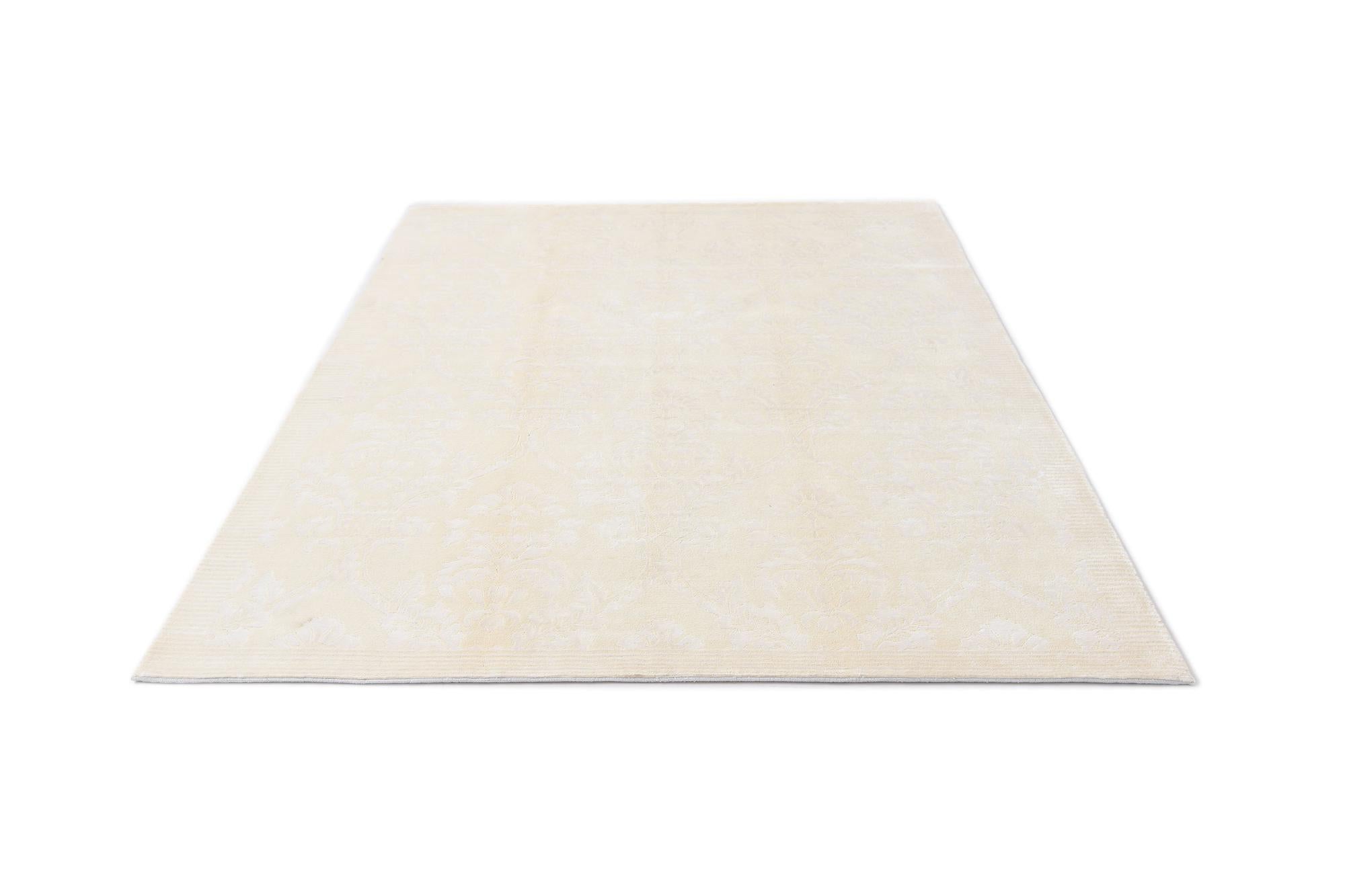 5' 9 x 7' 10 Darya Rug