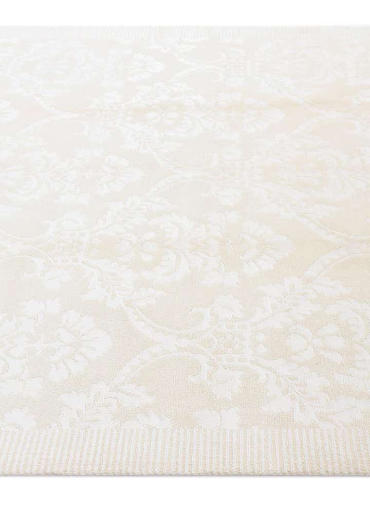 5' 9 x 7' 10 Darya Rug