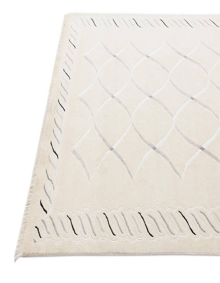 Detail image of 5' 5 x 7' 10 Darya Rug