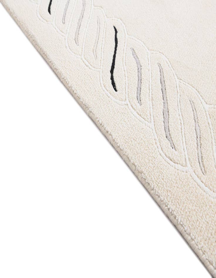 Detail image of 5' 5 x 7' 10 Darya Rug