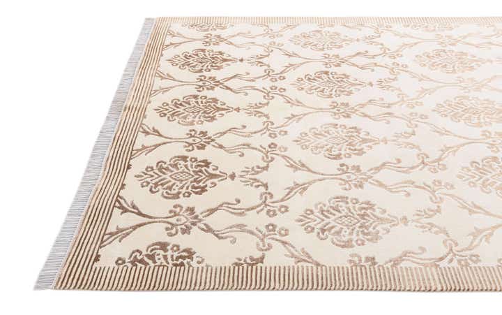 5' 9 x 8' Darya Rug