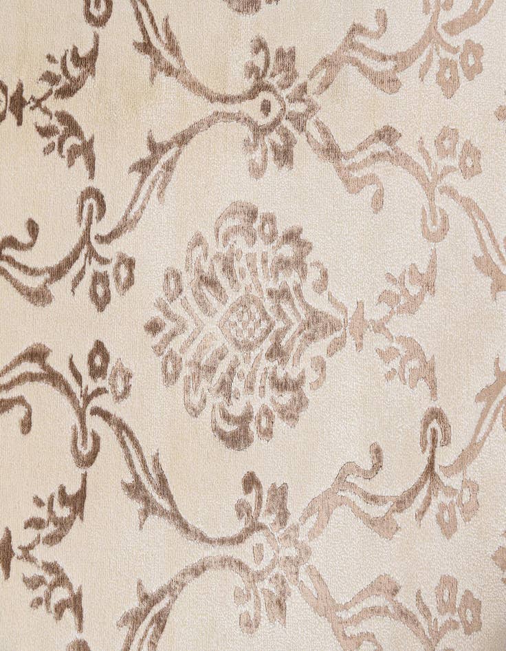 Detail image of 5' 9 x 8' Darya Rug