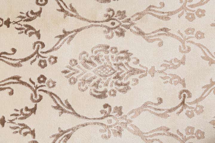 5' 9 x 8' Darya Rug
