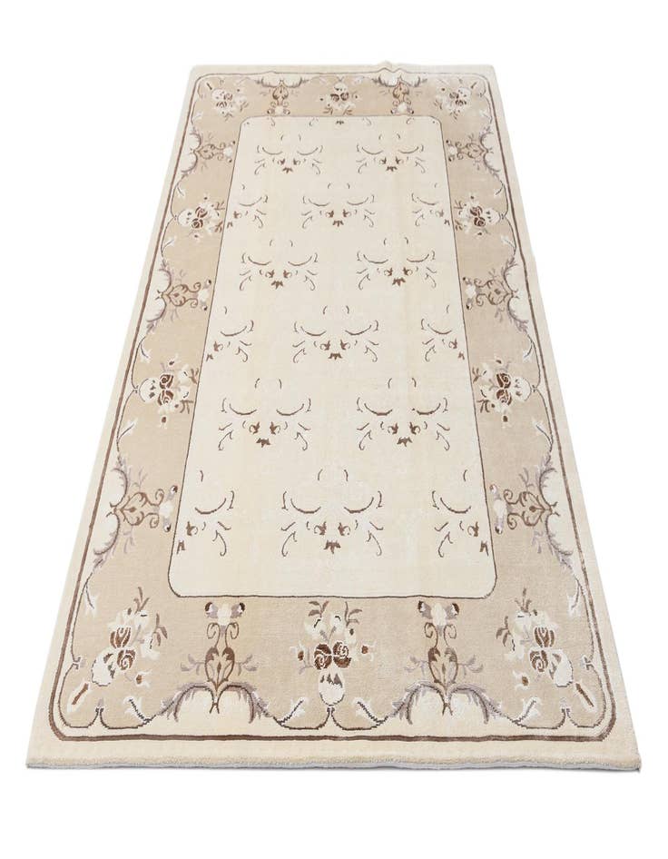 Detail image of 5' 9 x 8' 1 Darya Rug