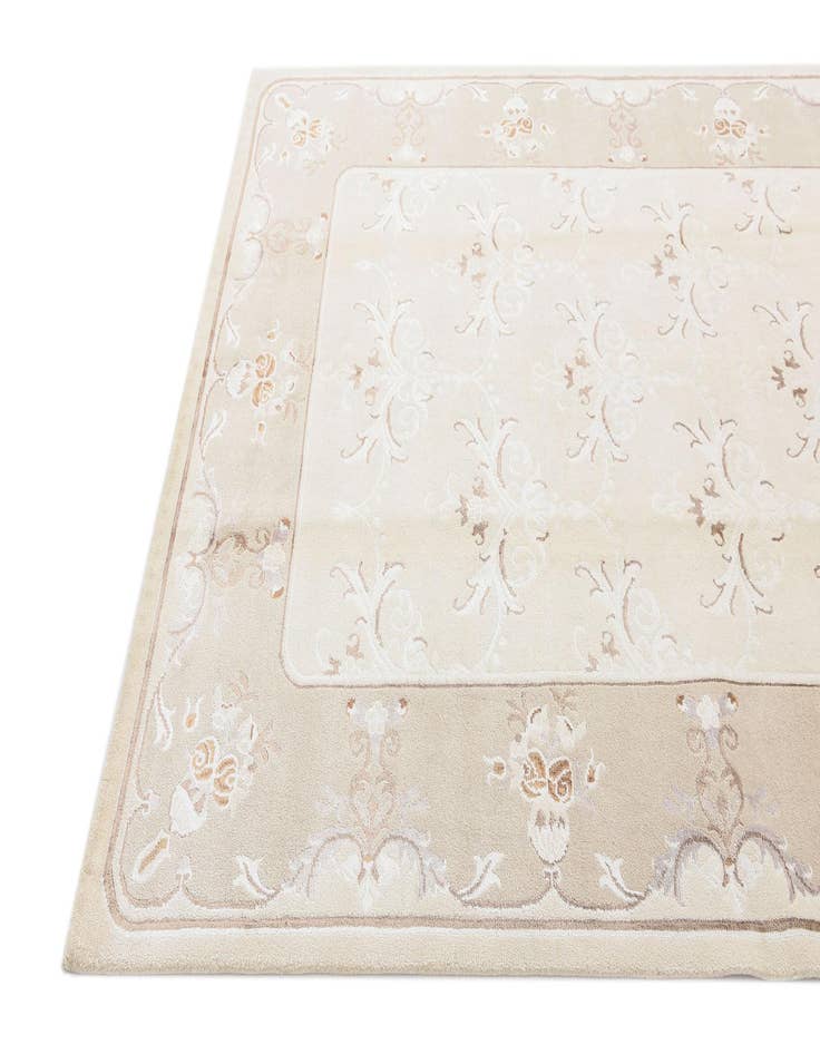 Detail image of 5' 9 x 8' 1 Darya Rug