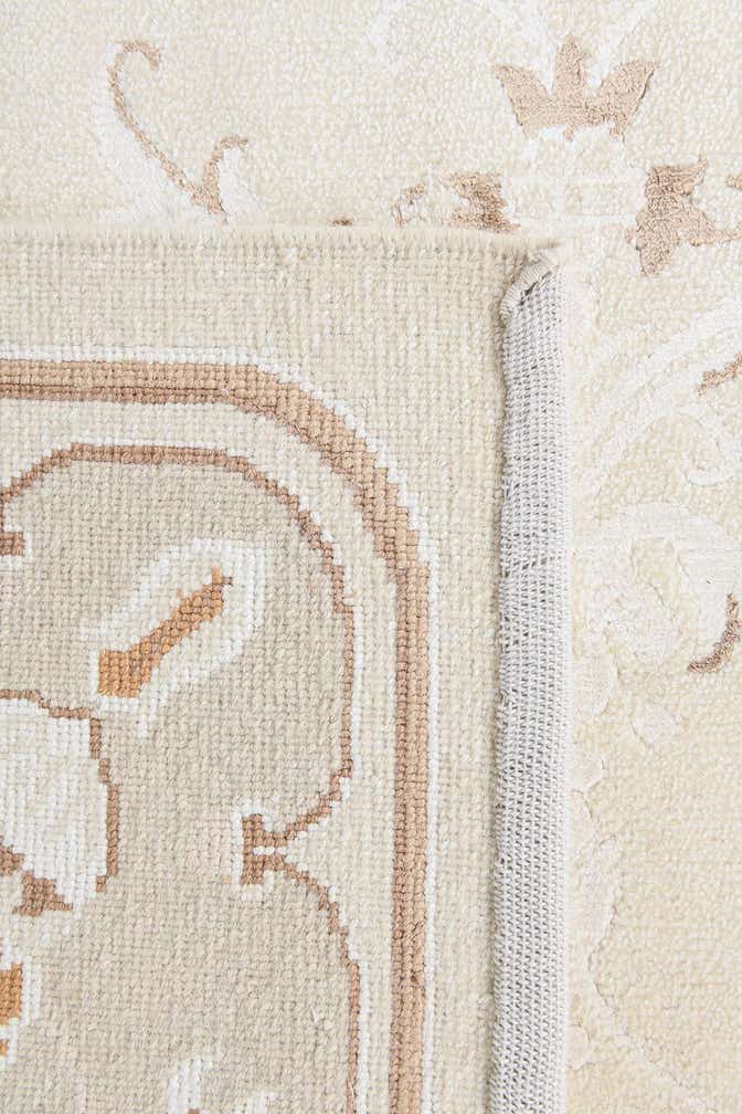 5' 9 x 8' 1 Darya Rug