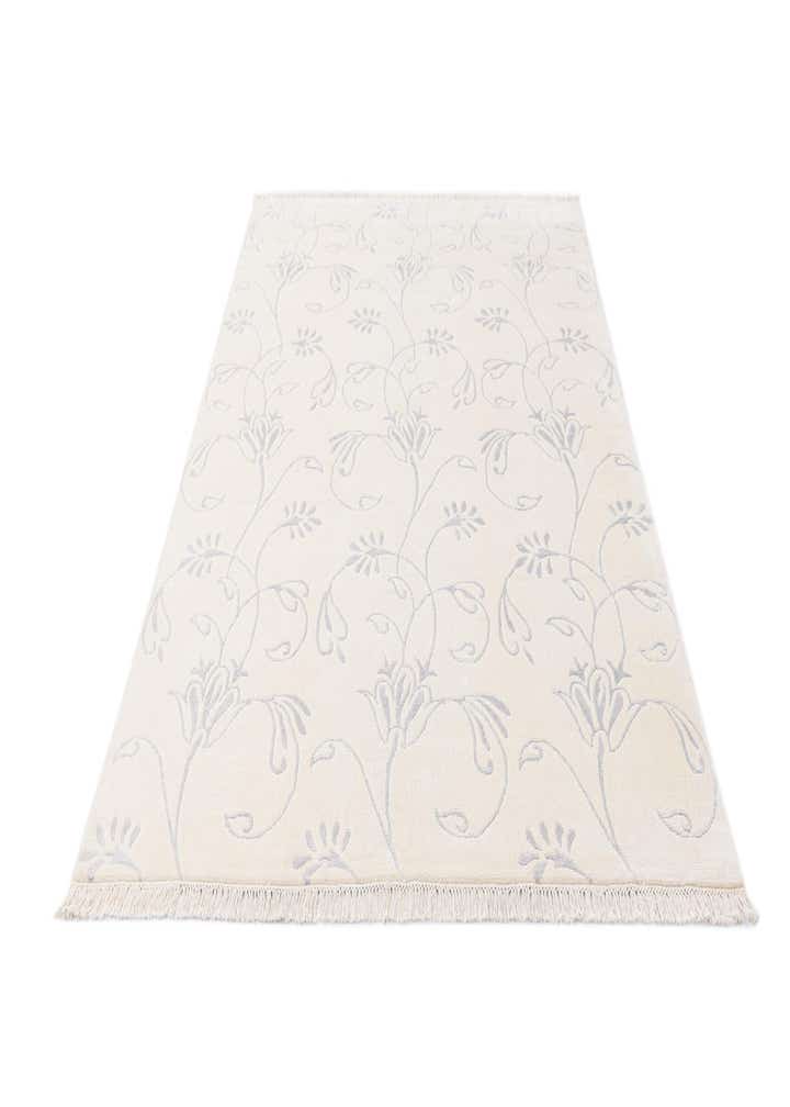 5' 8 x 7' 10 Hand Knotted Darya Wool Rug