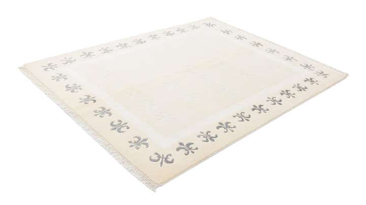 4' 11 x 6' 7 Darya Rug