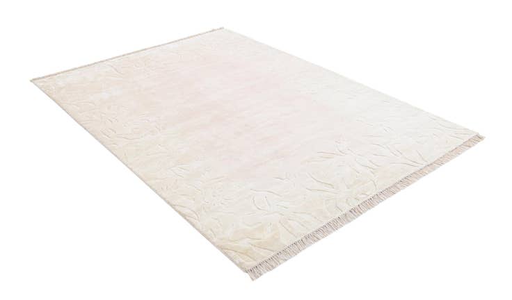 Detail image of 4' 7 x 6' 6 Darya Rug