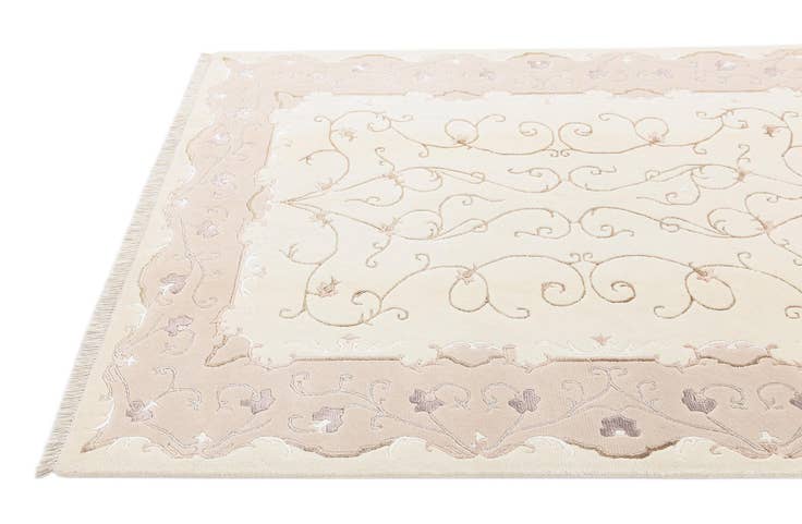 Detail image of 4' 11 x 6' 9 Darya Rug