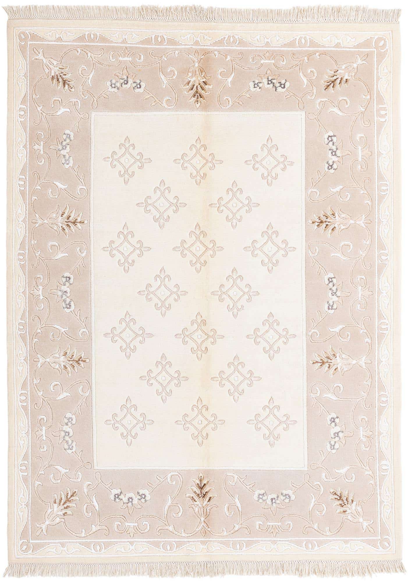 4' 11 x 6' 9 Darya Rug