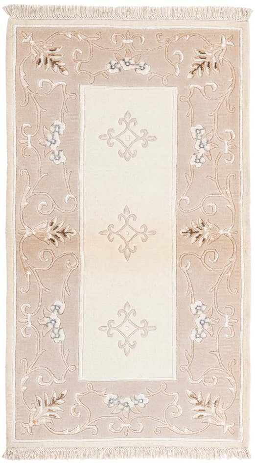 Detail image of 2' 9 x 4' 10 Hand Knotted Darya Wool Rug