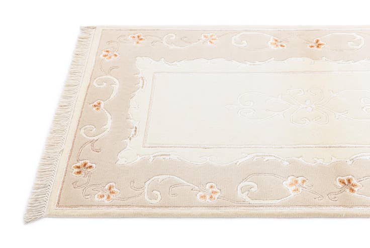 Detail image of 2' 9 x 5' 1 Hand Knotted Darya Wool Rug