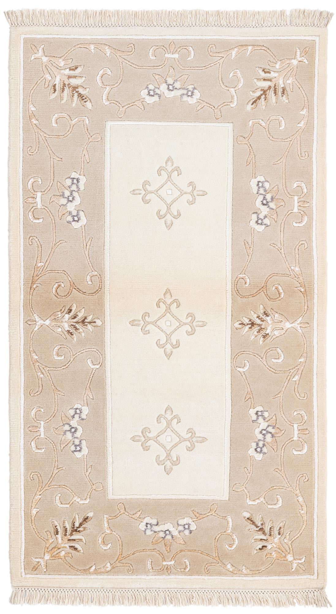 2' 8 x 4' 8 Hand Knotted Darya Wool Rug
