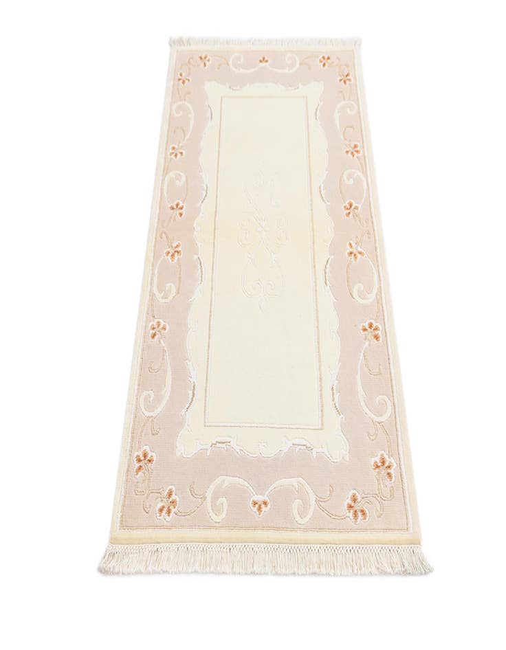 Detail image of 2' 8 x 4' 11  Hand Knotted Darya Wool Rug