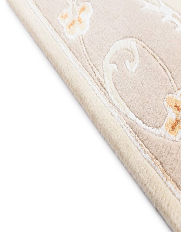 Detail image of 2' 8 x 5' 1  Hand Knotted Darya Wool Rug