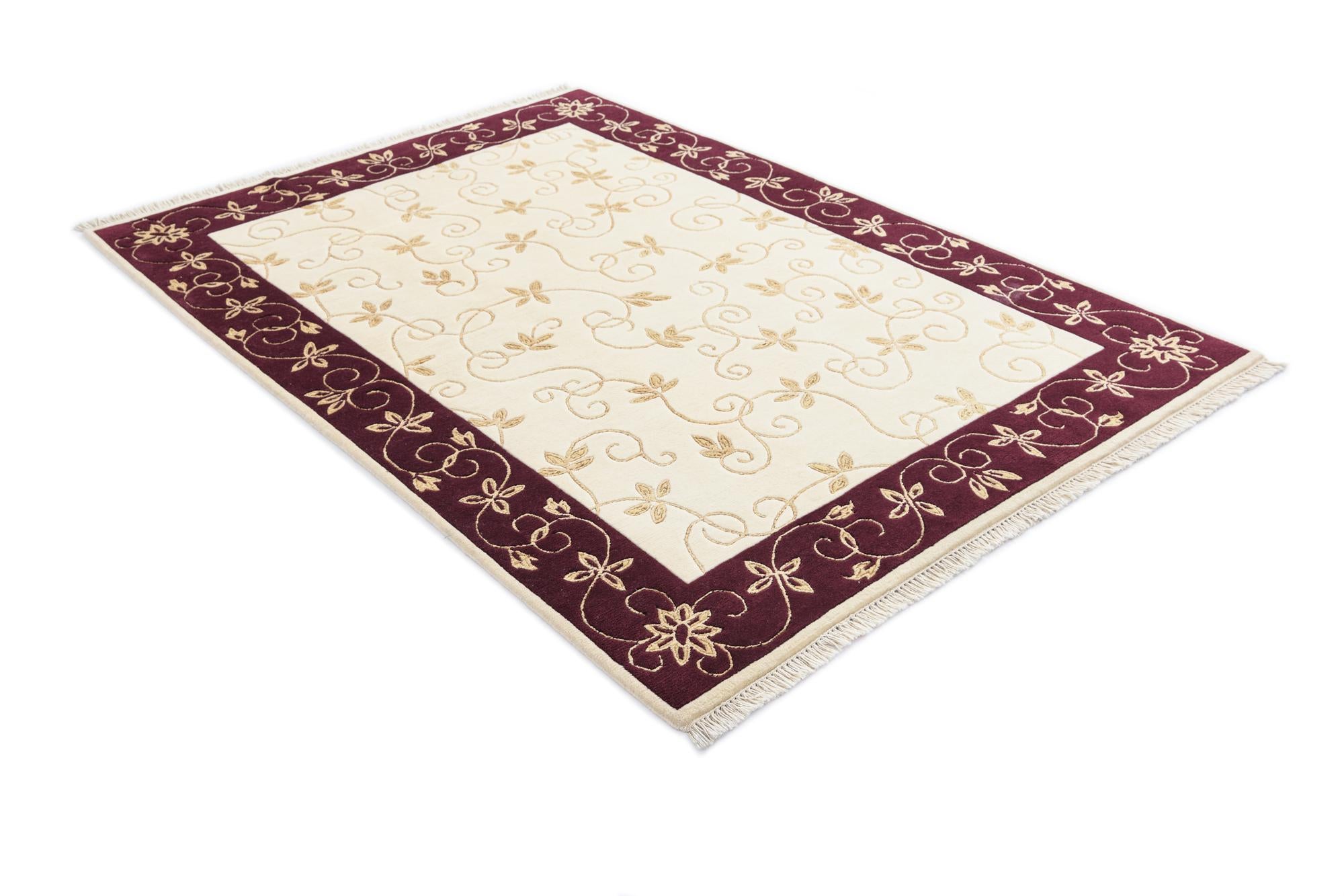 4' 6 x 6' 8 Hand Knotted Darya Rug