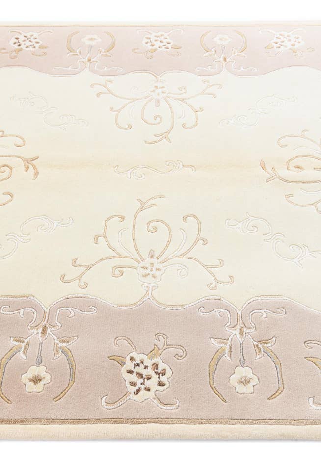 Detail image of 5' 1 x 6' 4 Hand Knotted Darya Wool Rug