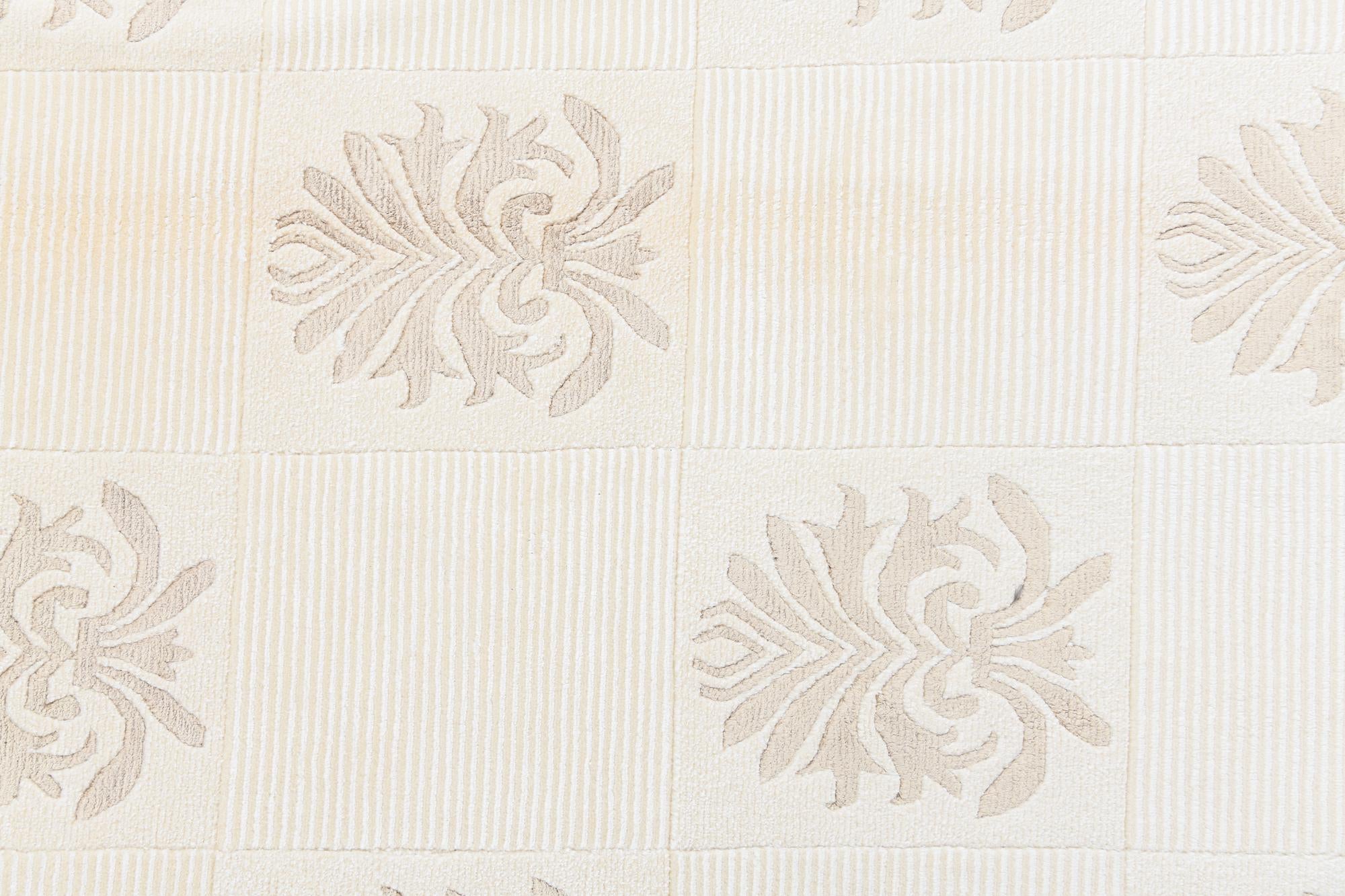 4' 11 x 6' 8 Hand Knotted Darya Wool Rug