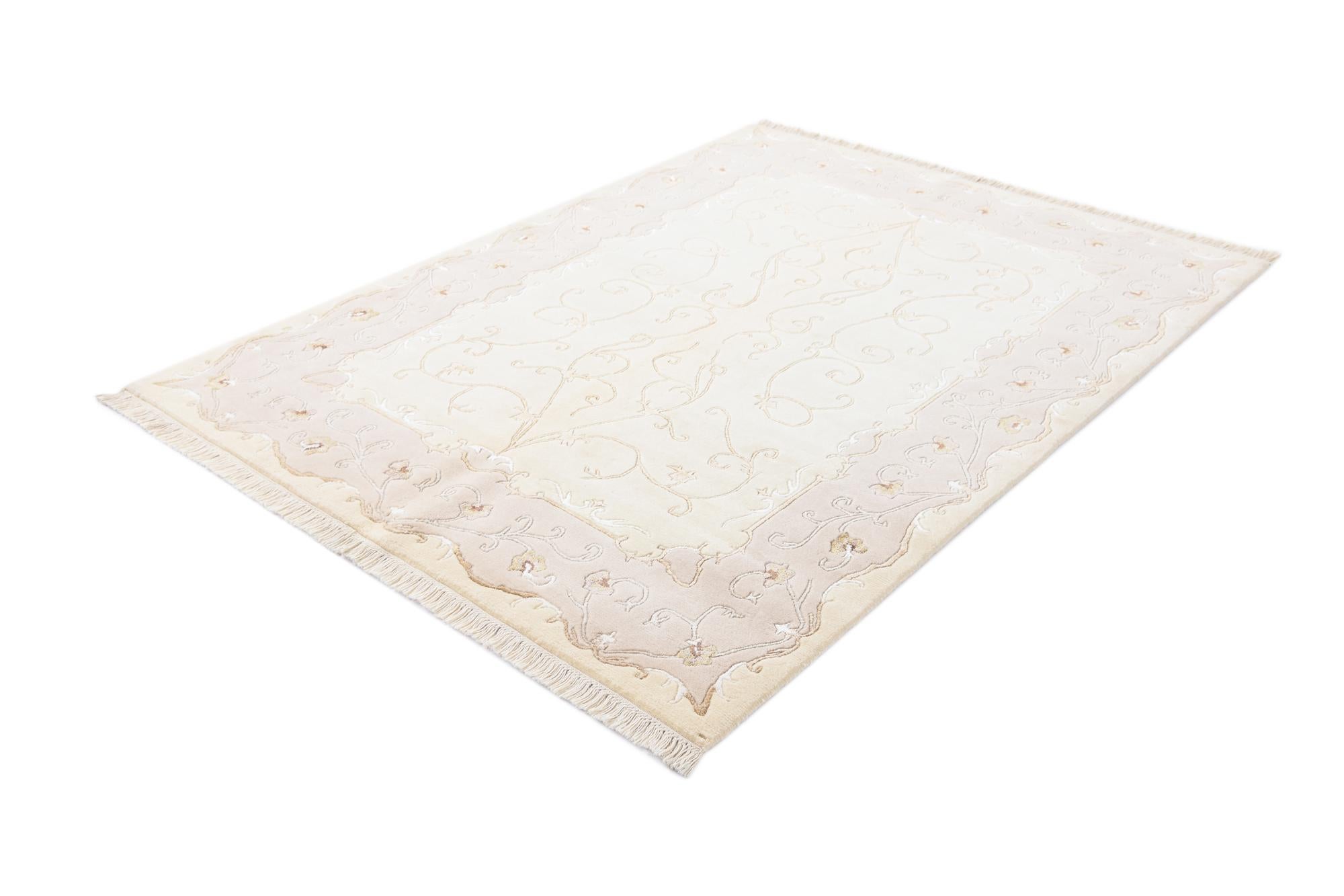4' 11 x 6' 7 Hand Knotted Darya Wool Rug