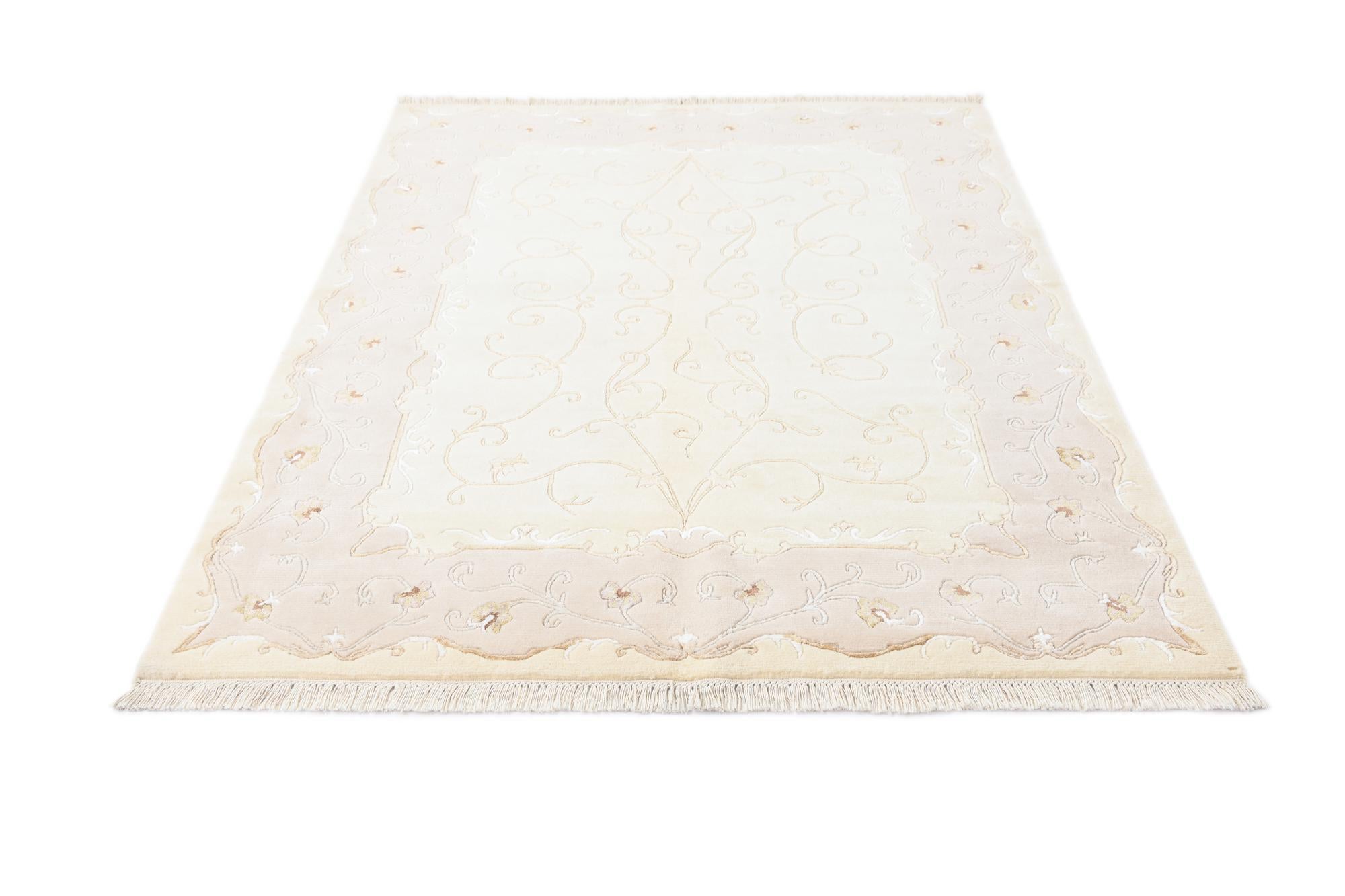 4' 11 x 6' 7 Hand Knotted Darya Wool Rug