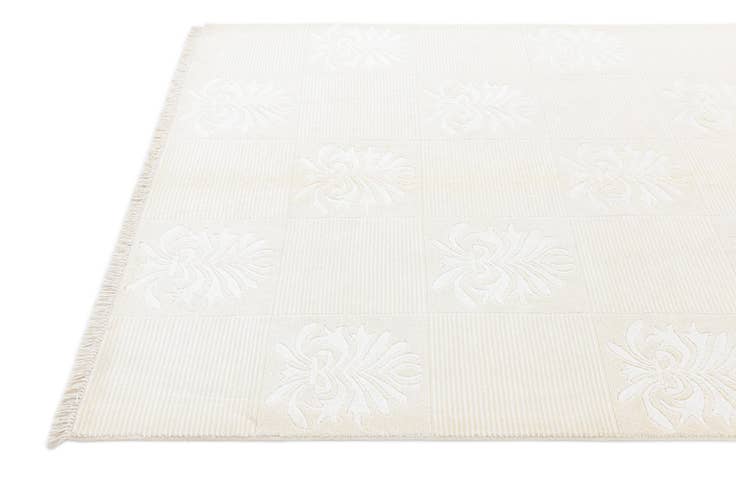 Detail image of 4' 11 x 6' 8 Hand Knotted Darya Wool Rug