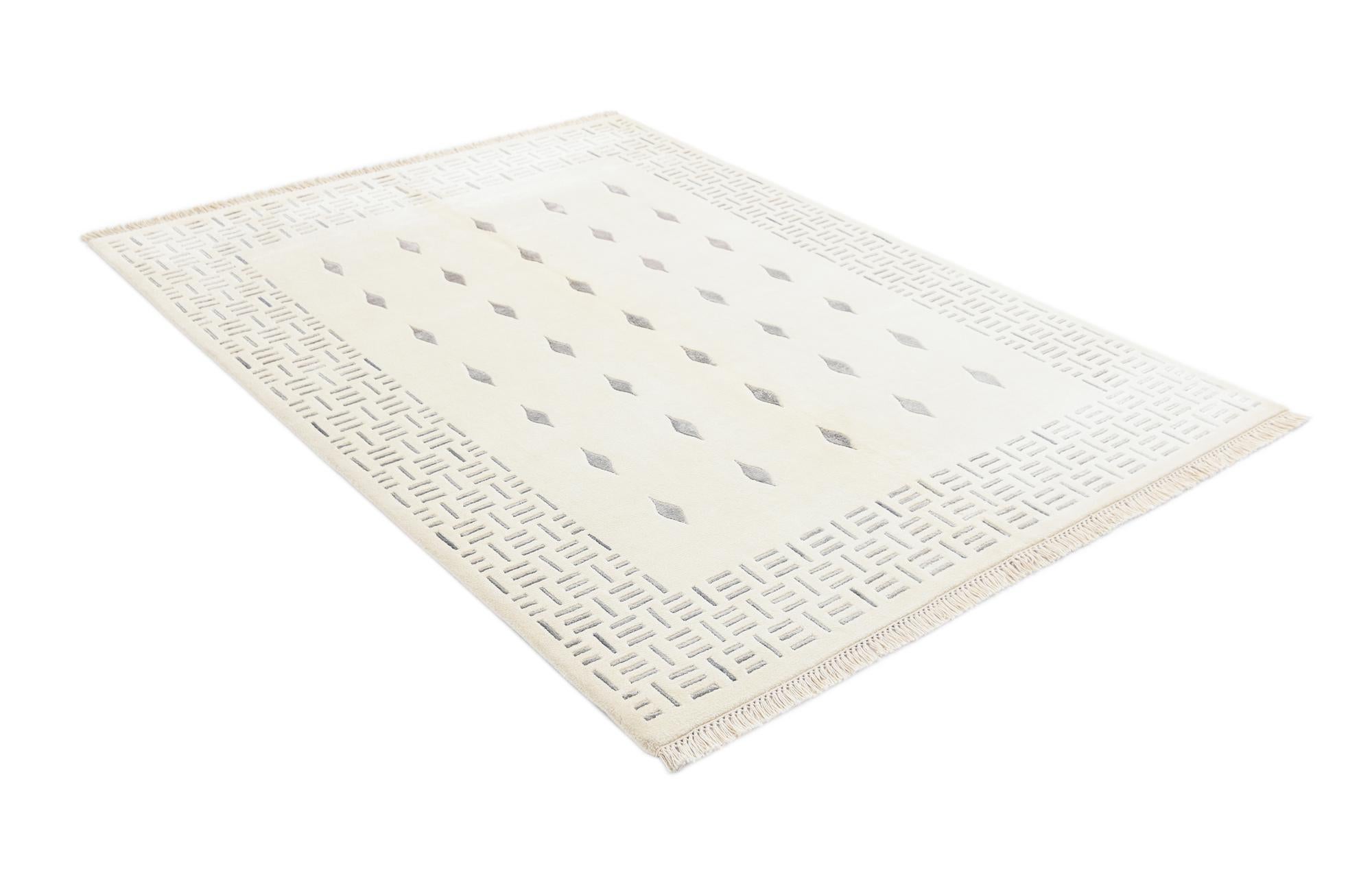 4' 10 x 6' 8 Hand Knotted Darya Wool Rug