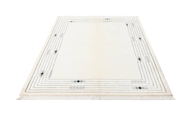 Detail image of 4' 10 x 6' 8 Hand Knotted Darya Wool Rug