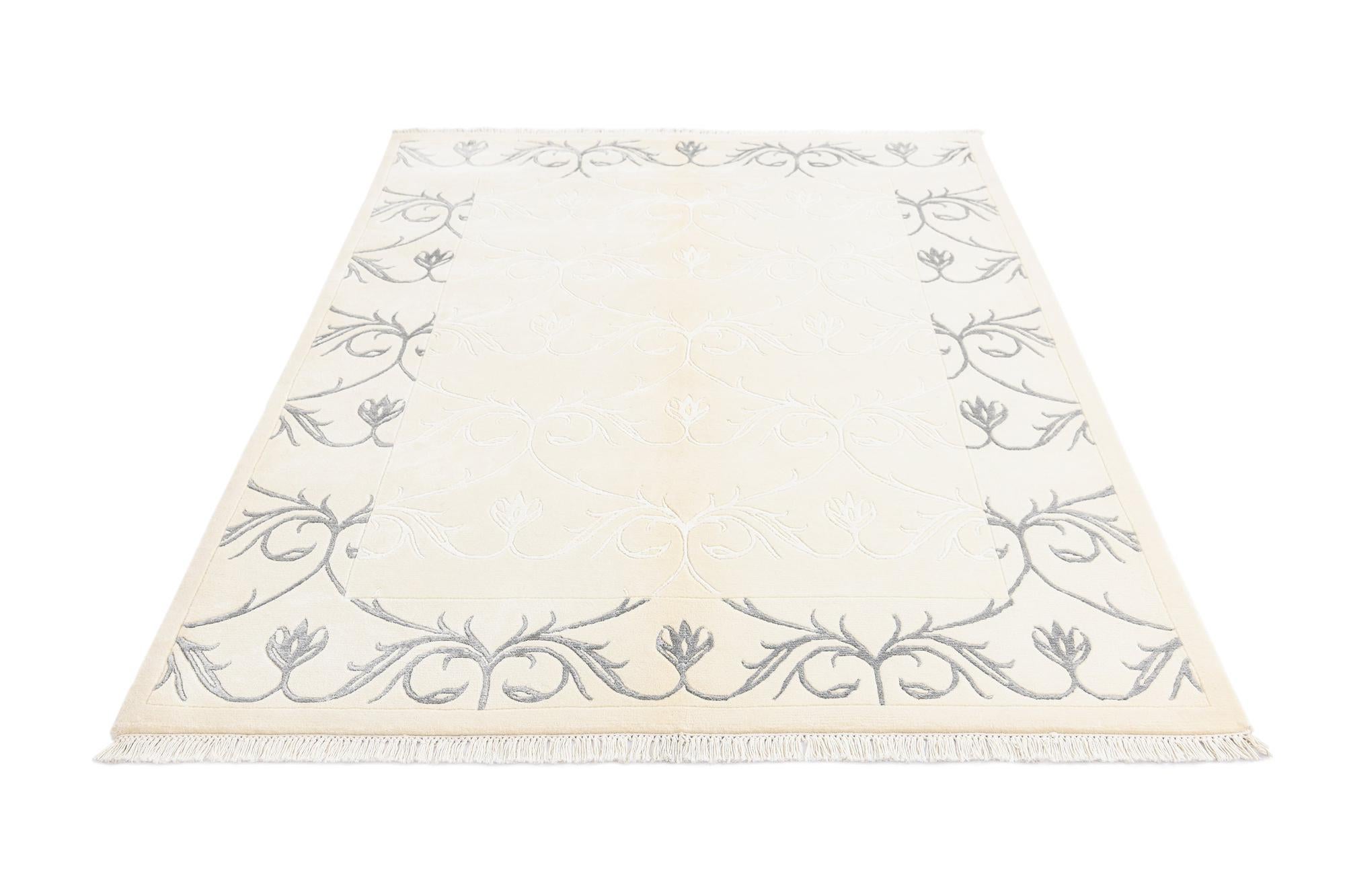 4' 11 x 6' 7 Darya Rug