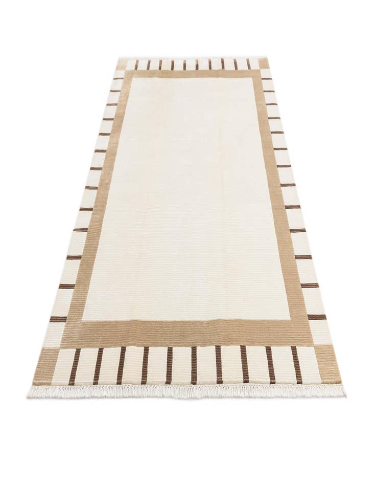 Detail image of 5' 7 x 7' 11 Darya Rug