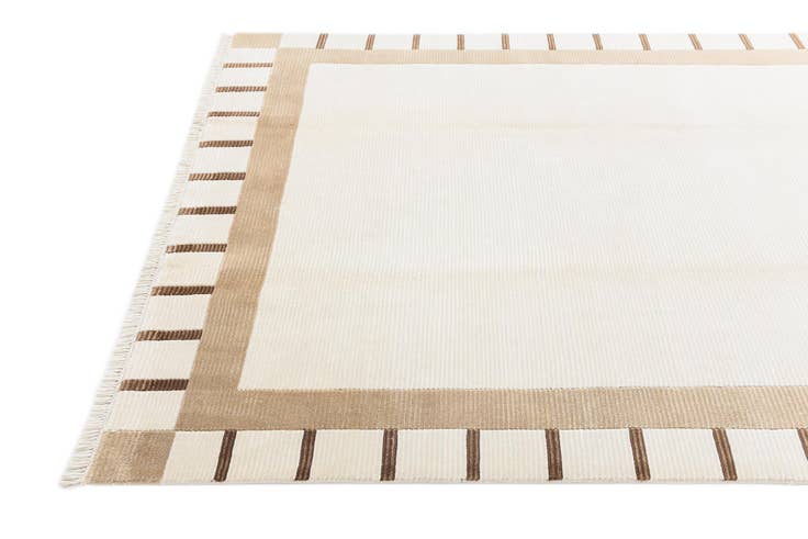 Detail image of 5' 7 x 7' 11 Darya Rug