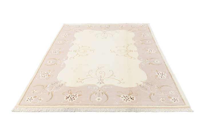 5' 9 x 7' 11 Darya Rug