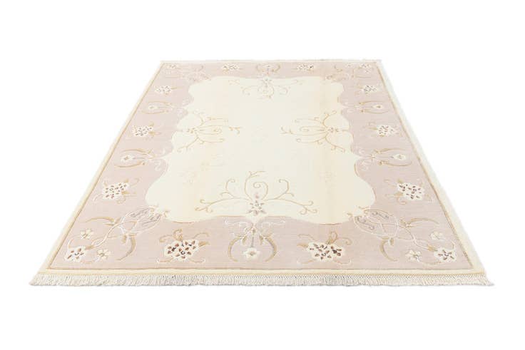 Detail image of 5' 9 x 7' 11 Darya Rug