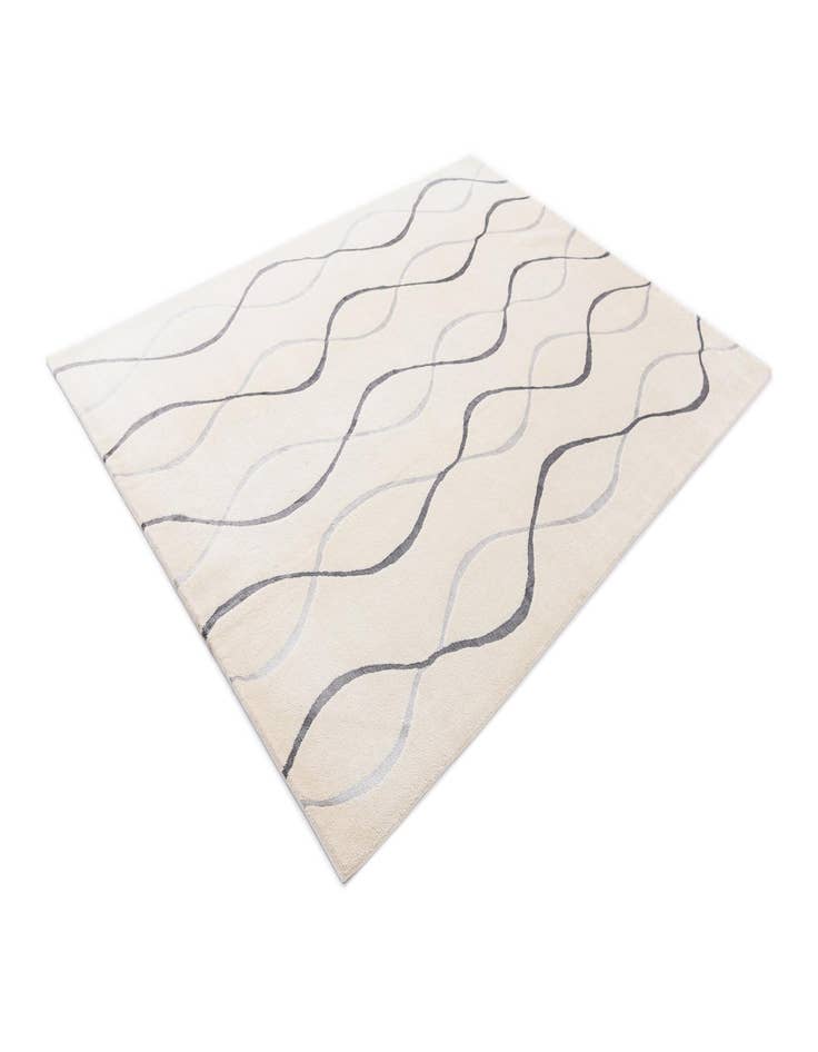 Detail image of 5' 9 x 8' Darya Rug