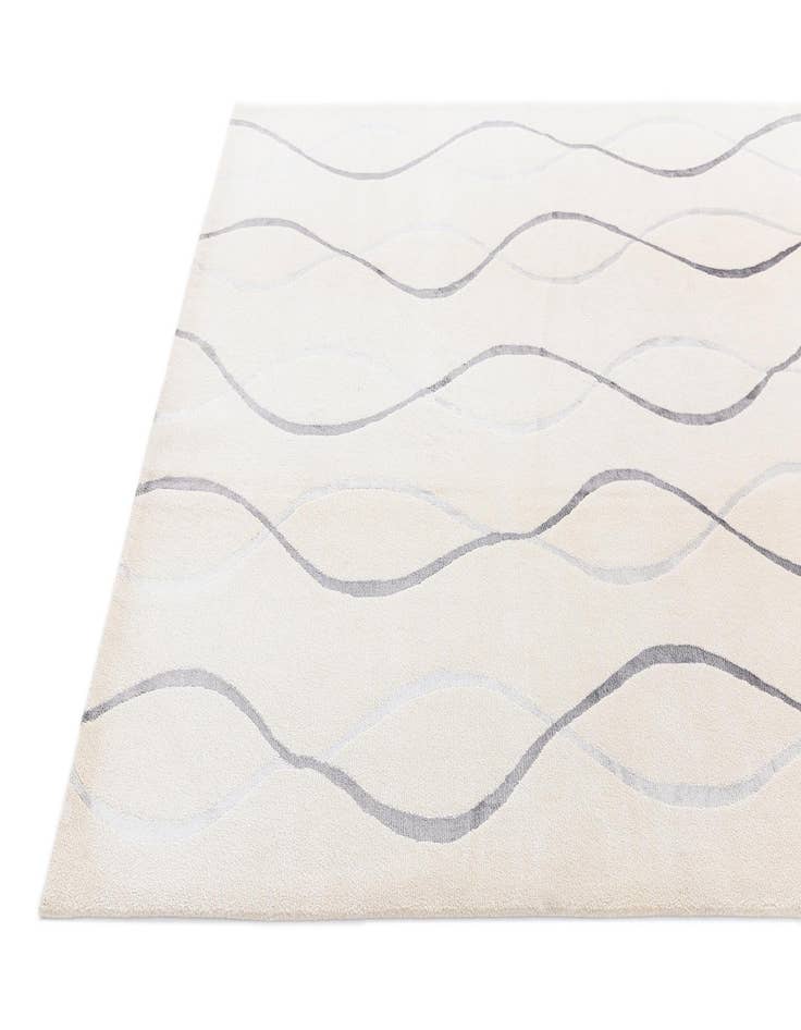 Detail image of 5' 9 x 8' Darya Rug