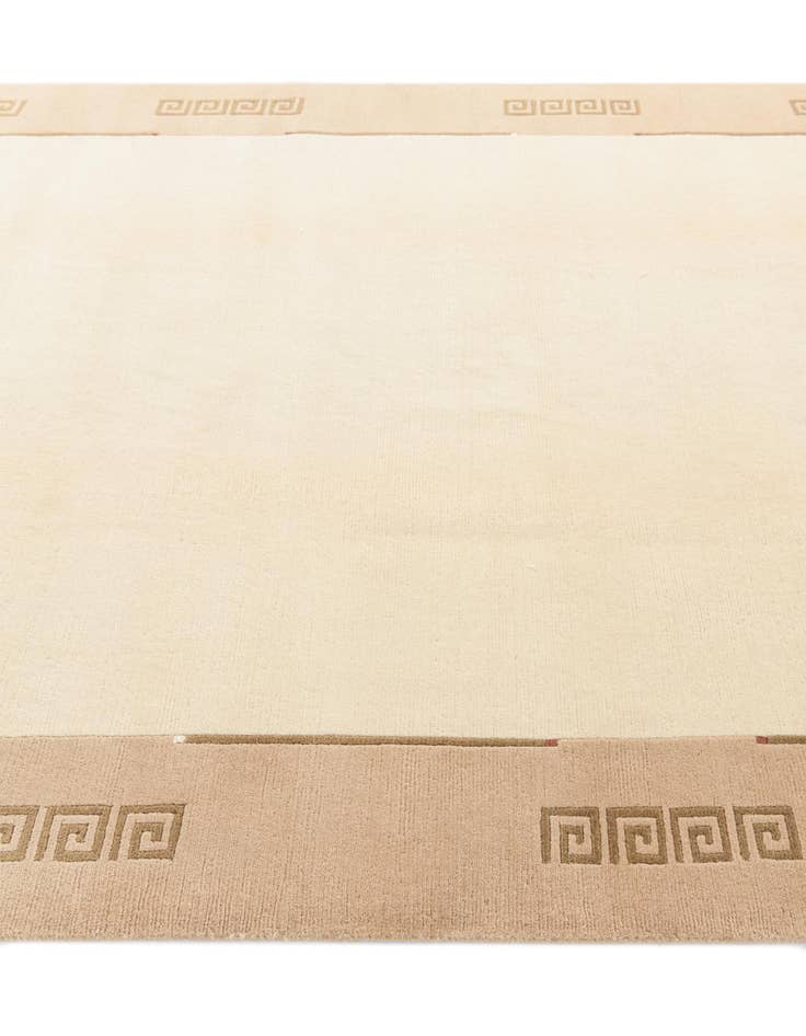 Detail image of 6' 6 x 9' 7  Hand Knotted Darya Wool Rug