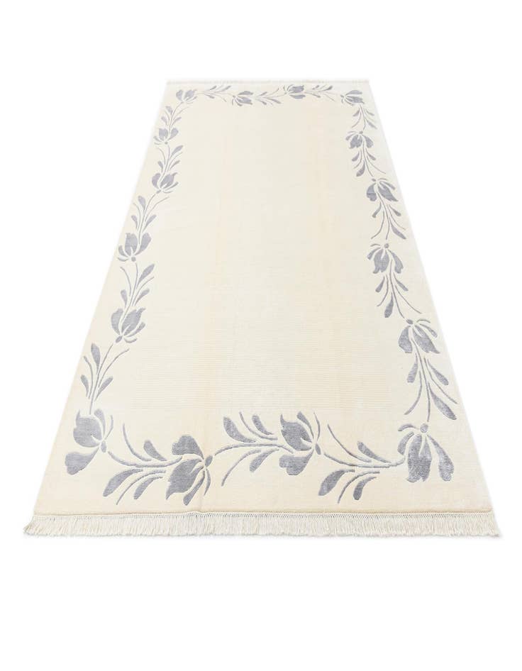 Detail image of 6' 7 x 9' 10  Hand Knotted Darya Rug