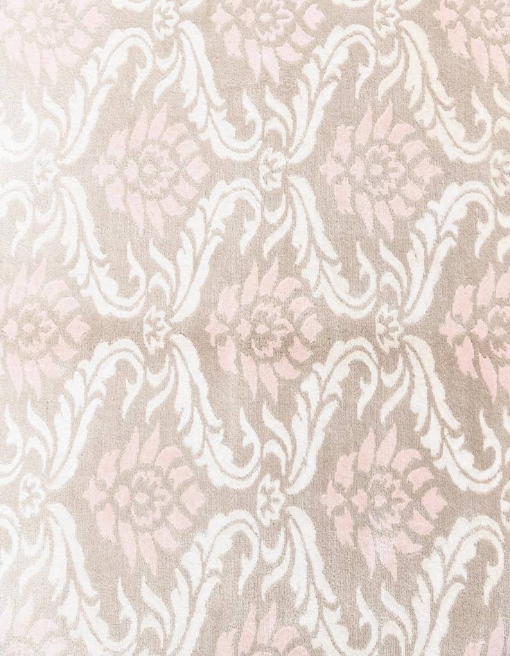 Detail image of 6' 8 x 9' 11  Hand Knotted Darya Wool Rug