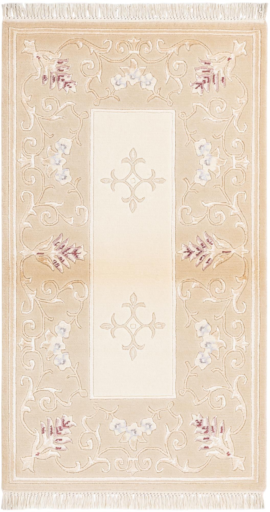 2' 8 x 4' 8 Hand Knotted Darya Rug