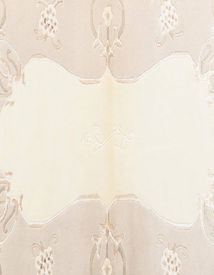 Detail image of 2' 7 x 4' 10  Hand Knotted Darya Rug