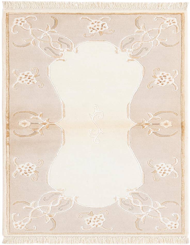 Detail image of 2' 7 x 4' 10 Hand Knotted Darya Rug