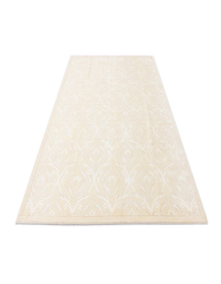 Detail image of 6' 9 x 10' 1  Hand Knotted Darya Wool Rug