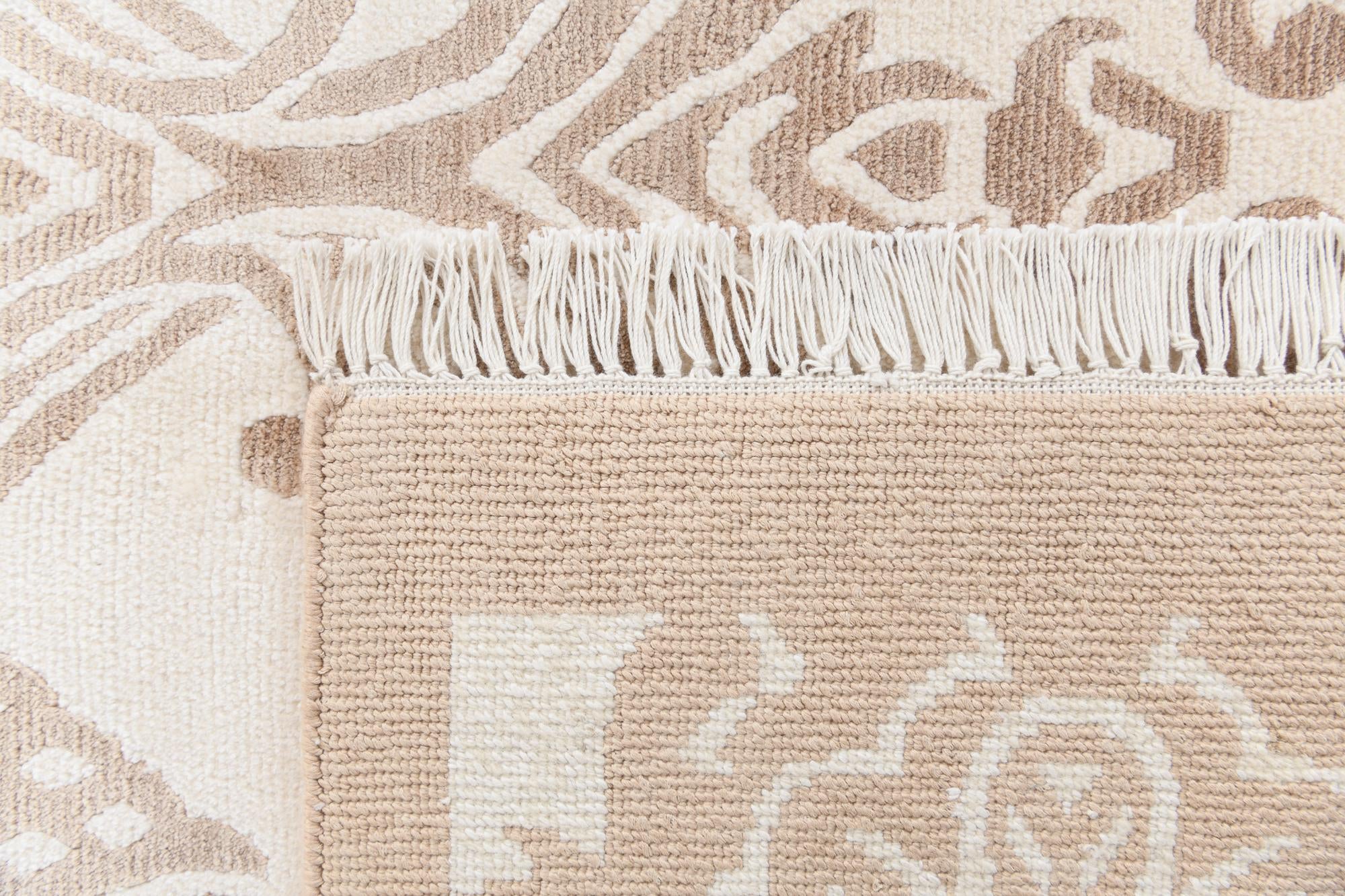6' 9 x 9' 11 Hand Knotted Darya Wool Rug