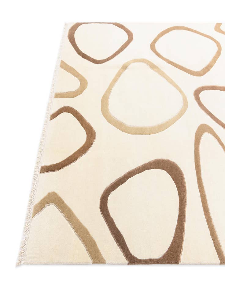 Detail image of 6' 4 x 9' 3  Hand Knotted Darya Wool Rug