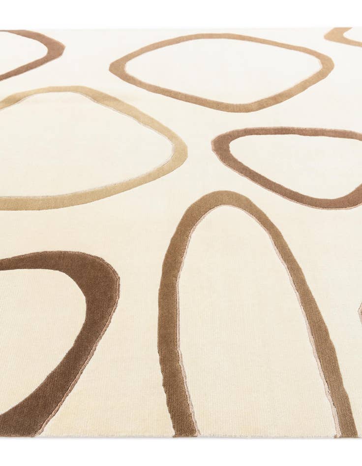 Detail image of 6' 4 x 9' 3  Hand Knotted Darya Wool Rug
