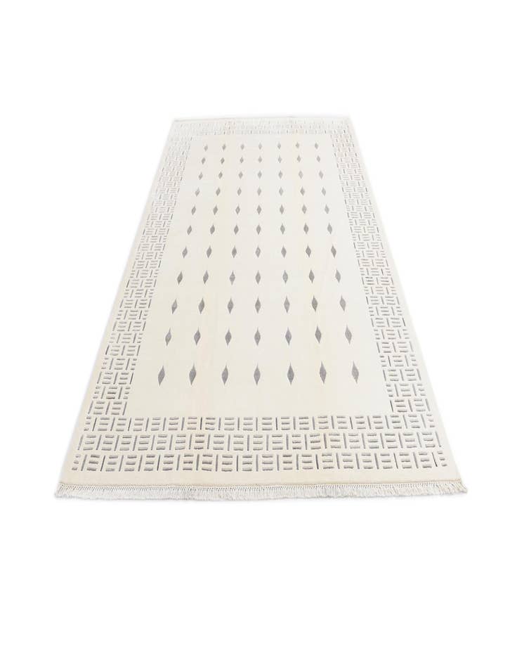 Detail image of 6' 7 x 9' 10  Hand Knotted Darya Wool Rug