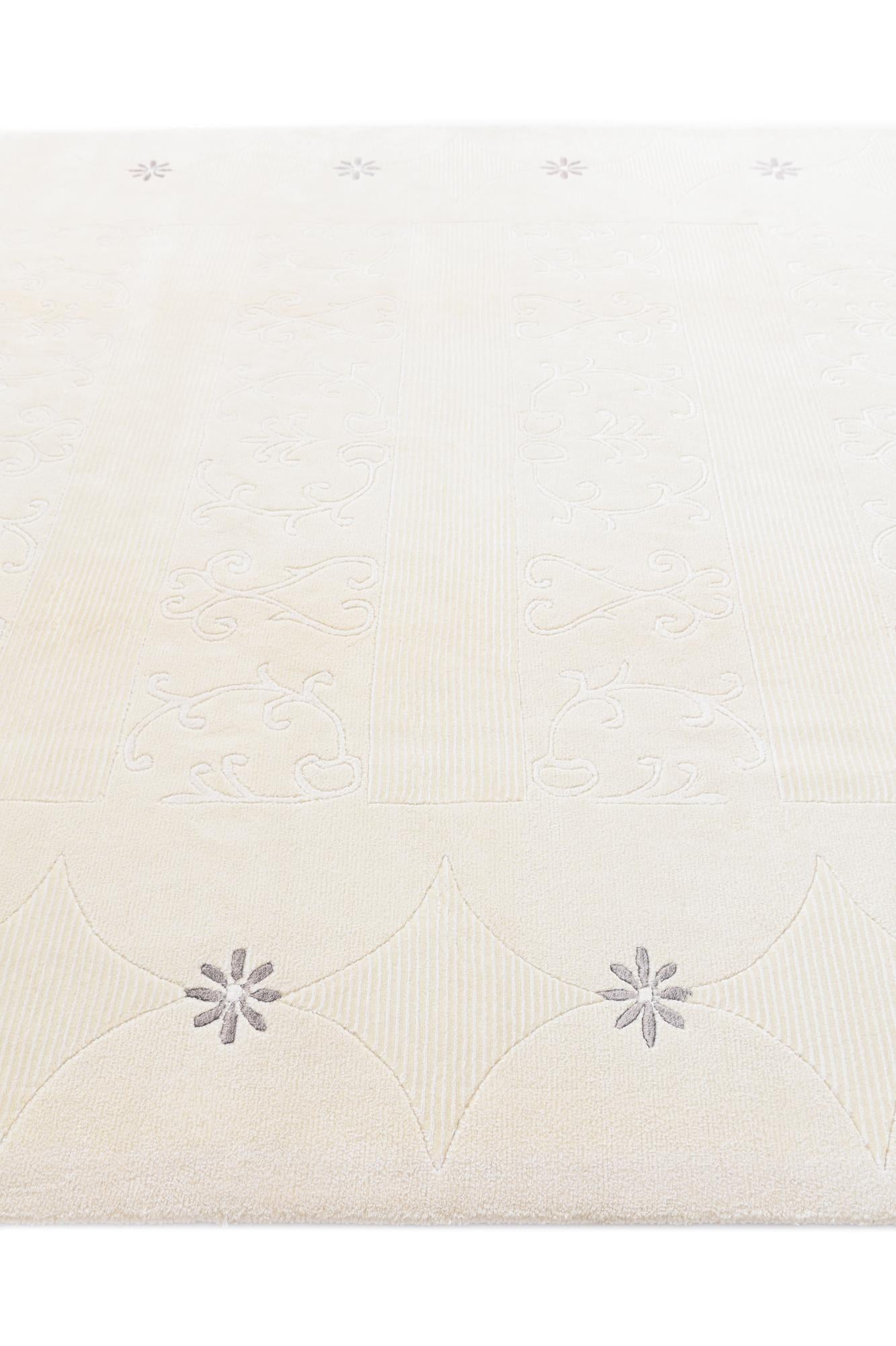 7' x 9' 9 Hand Knotted Darya Wool Rug