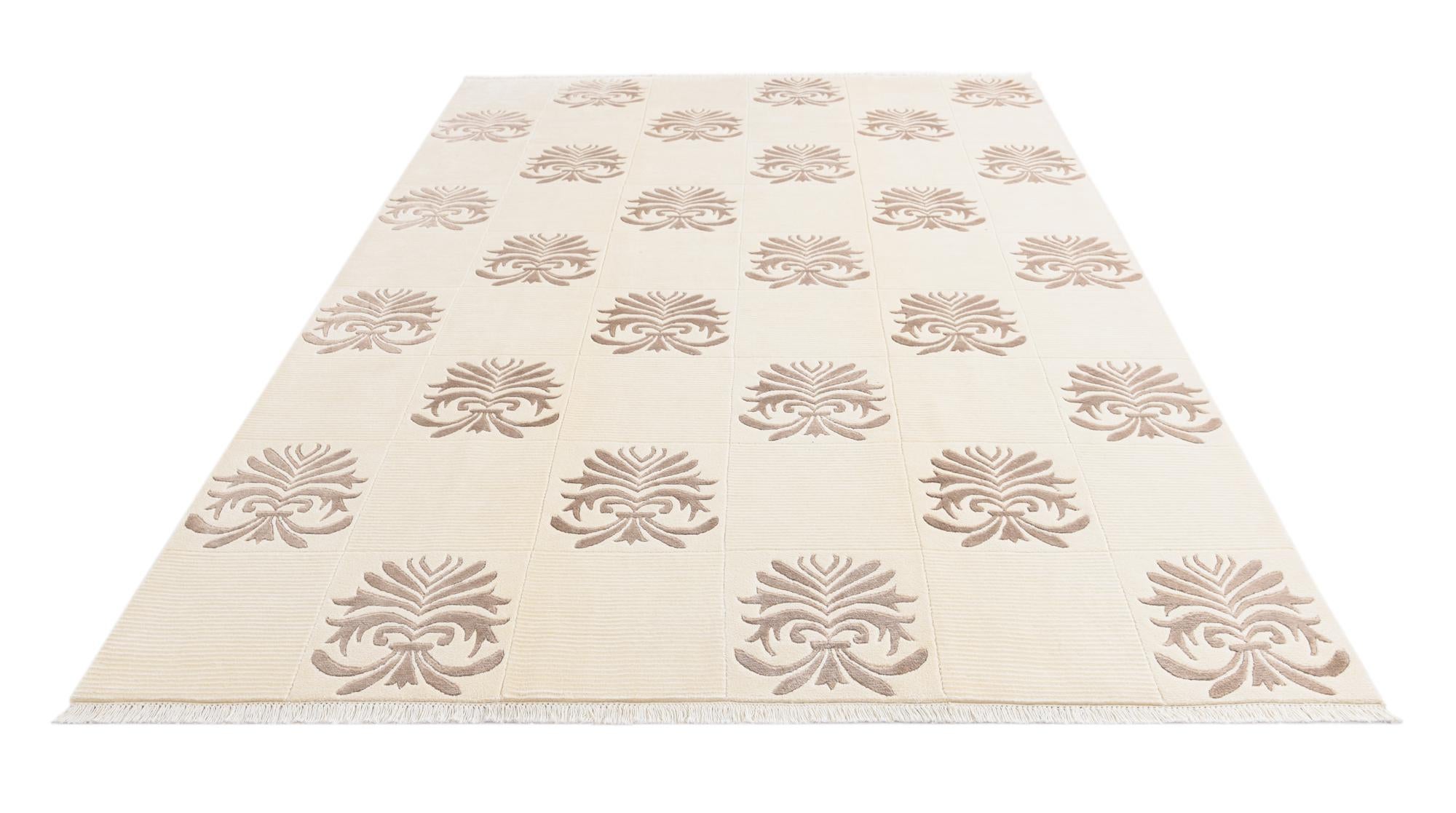 6' 7 x 9' 7 Hand Knotted Darya Wool Rug