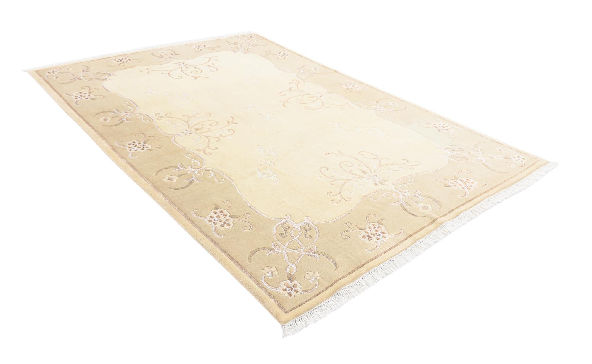 6' 6 x 9' 8 Hand Knotted Darya Wool Rug